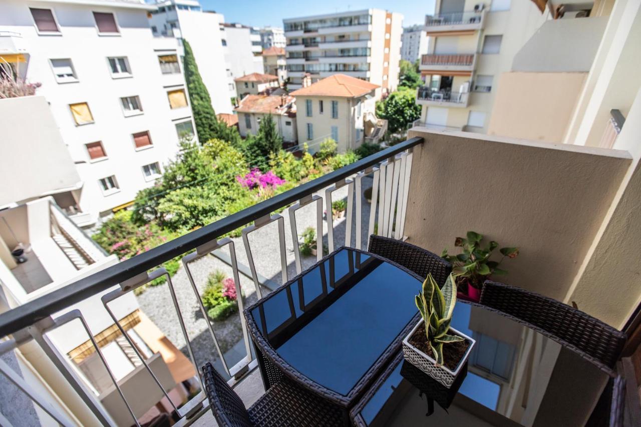 Appartement ++++ Renovated Cosy 50m2 Sunny Flat / Balcony / Close To And To The Palais Des Festivals ++++