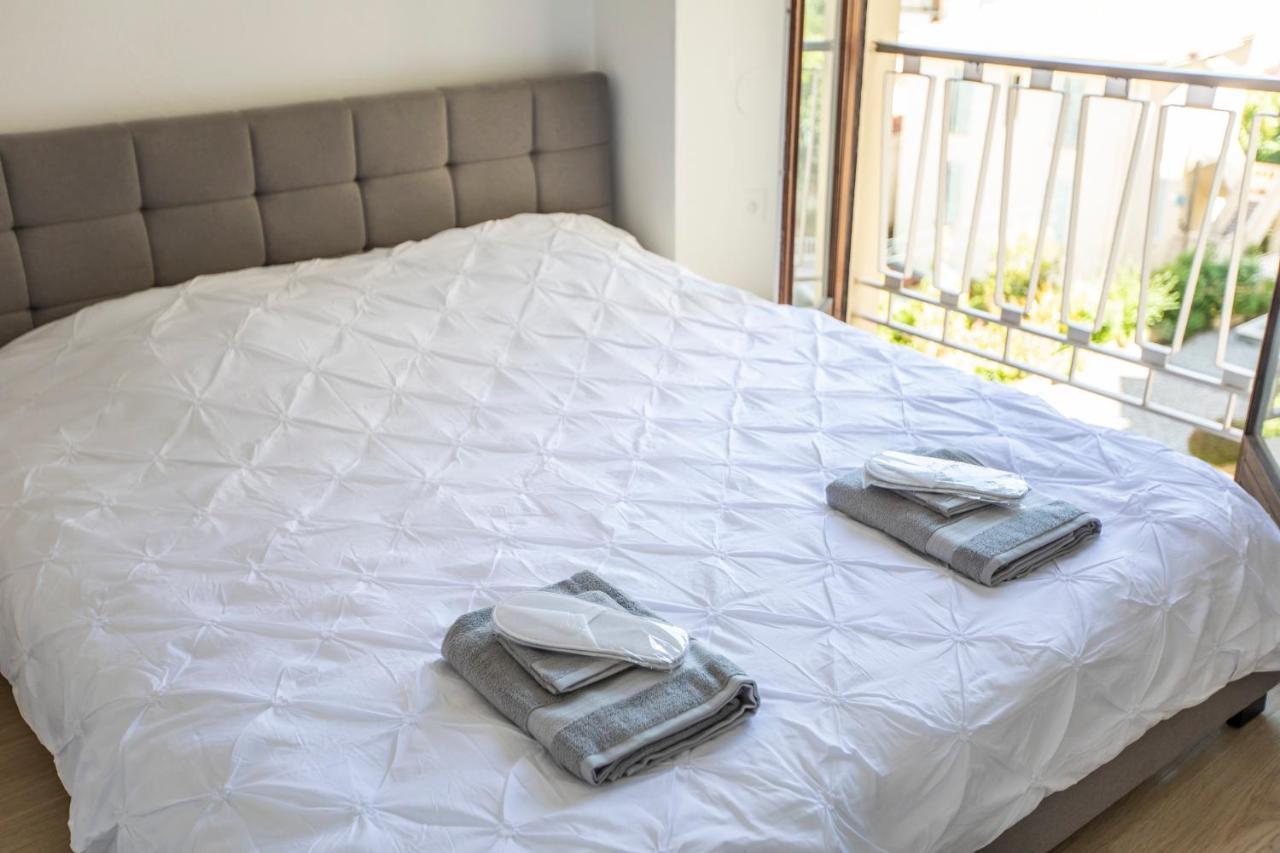 Appartement ++++ Renovated Cosy 50m2 Sunny Flat / Balcony / Close To And To The Palais Des Festivals ++++ Cannes
