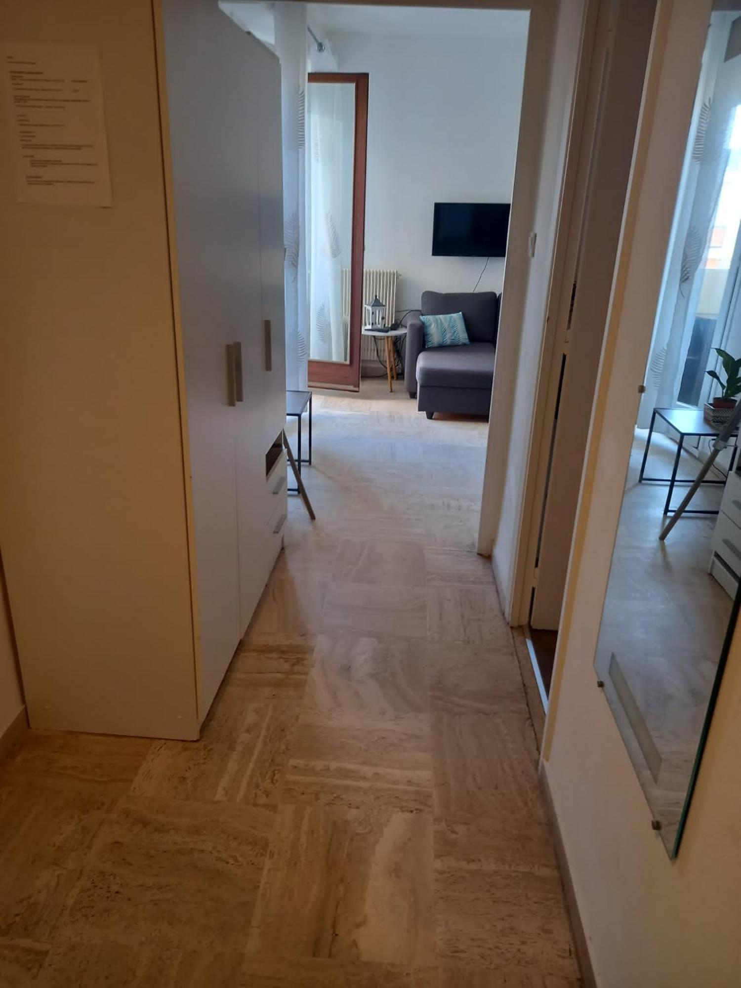 ++++ Renovated Cosy 50m2 Sunny Flat / Balcony / Close To And To The Palais Des Festivals ++++ Appartement *
